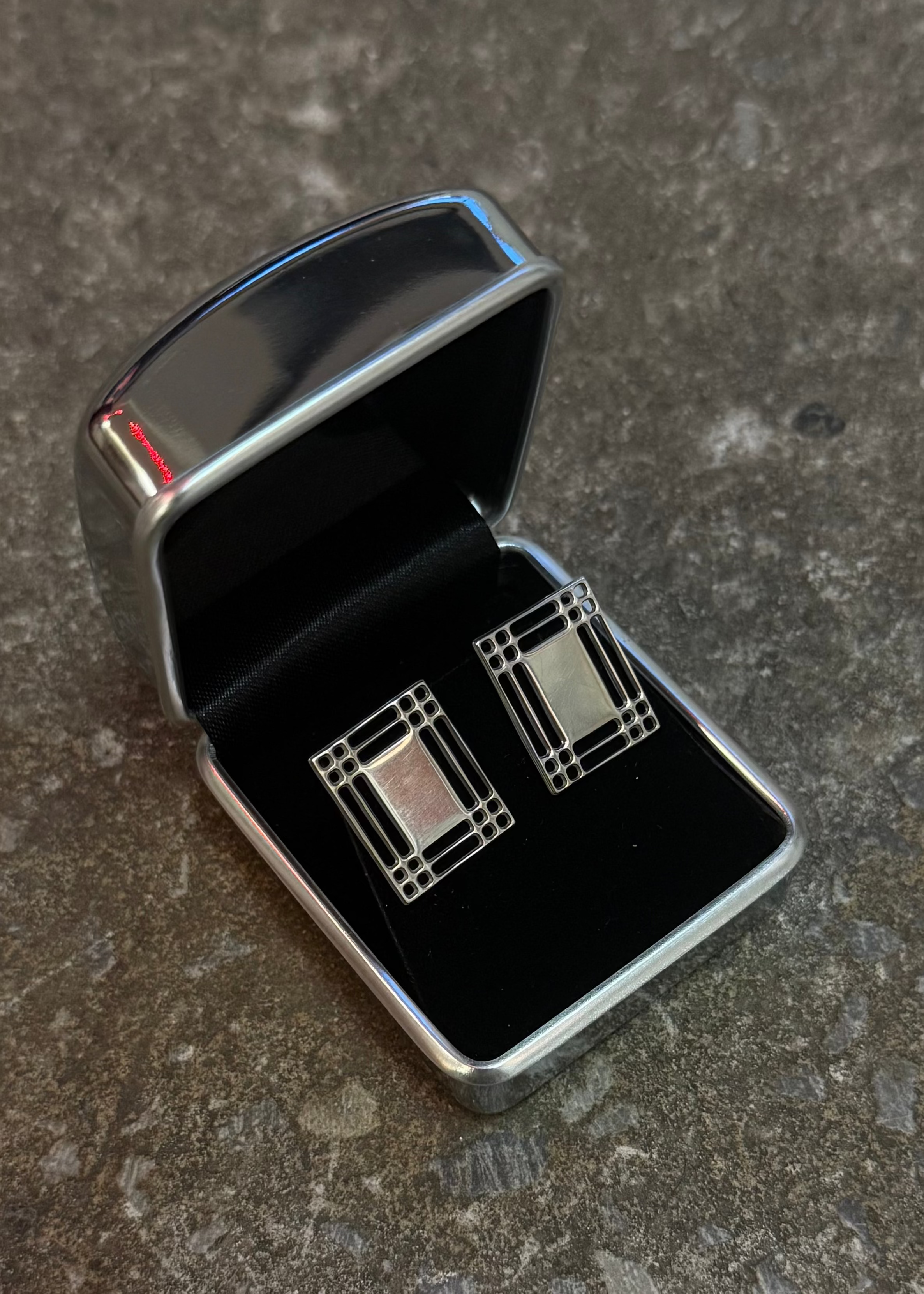 INFERNO Vintage | Square Lines Earrings