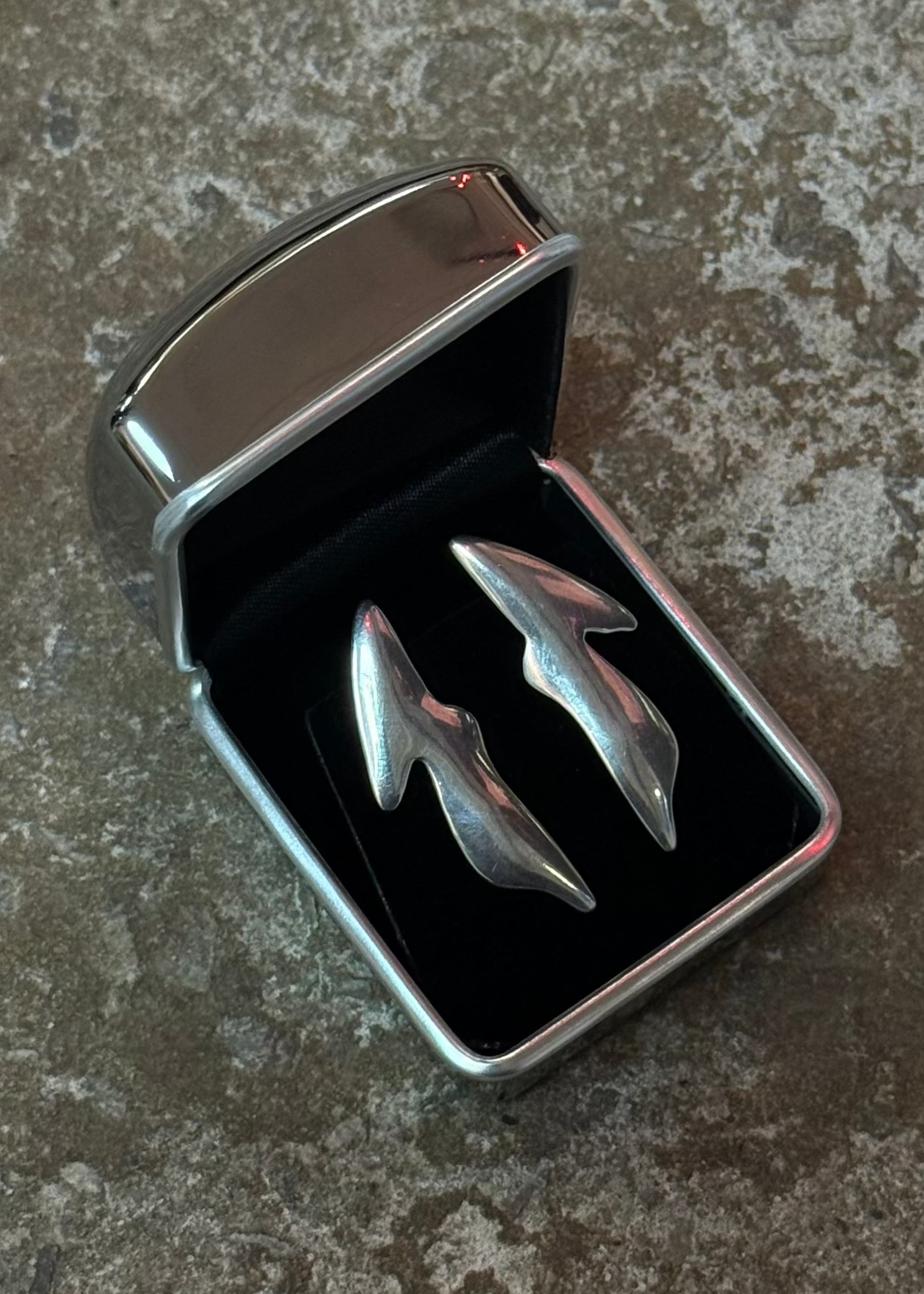 INFERNO Vintage | Z Earrings