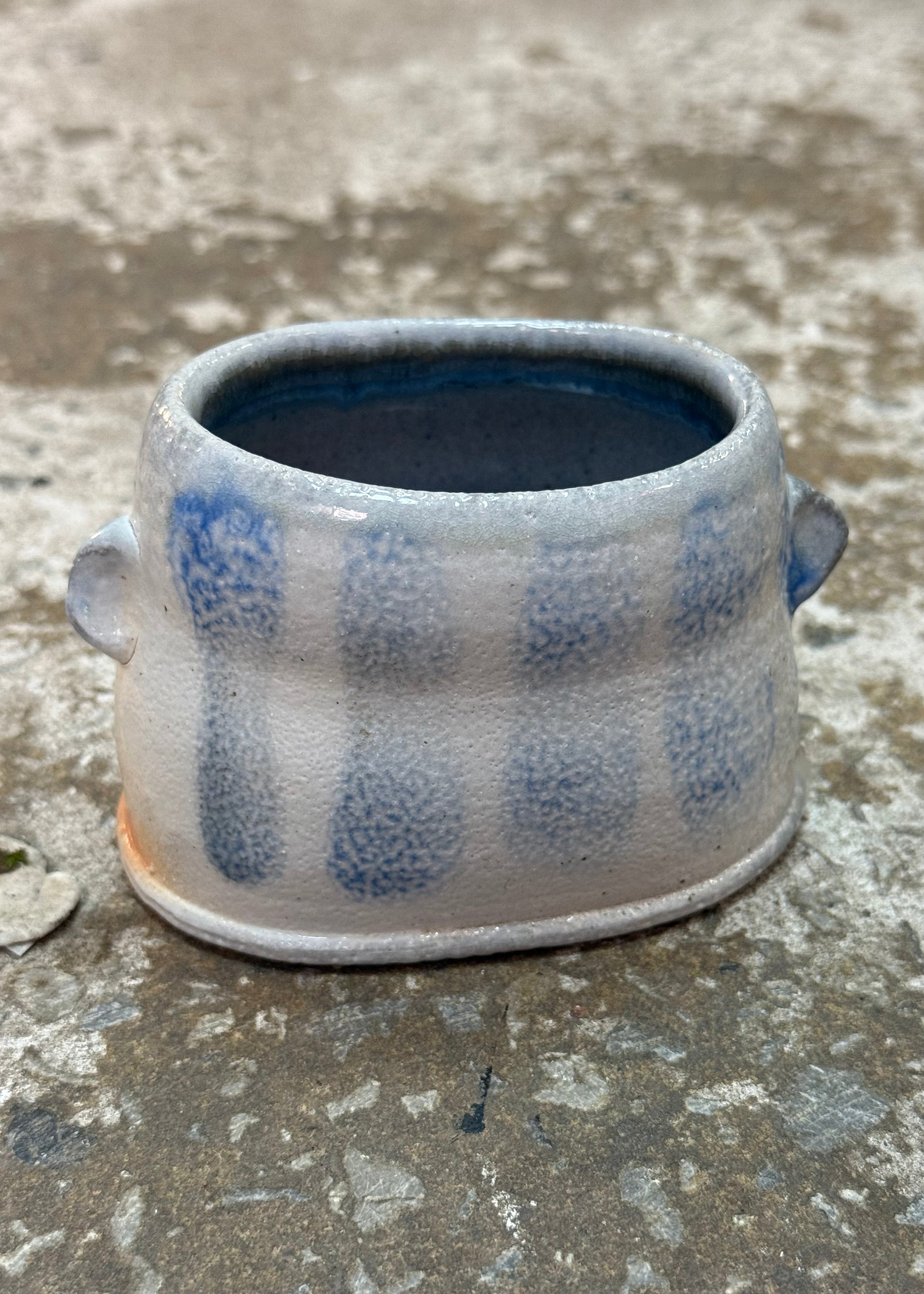 Eva Elliot | Posie Vase 3